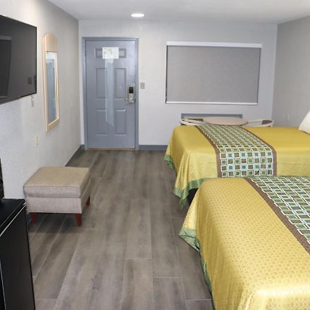 Americas Best Value Inn Cabot Exterior photo