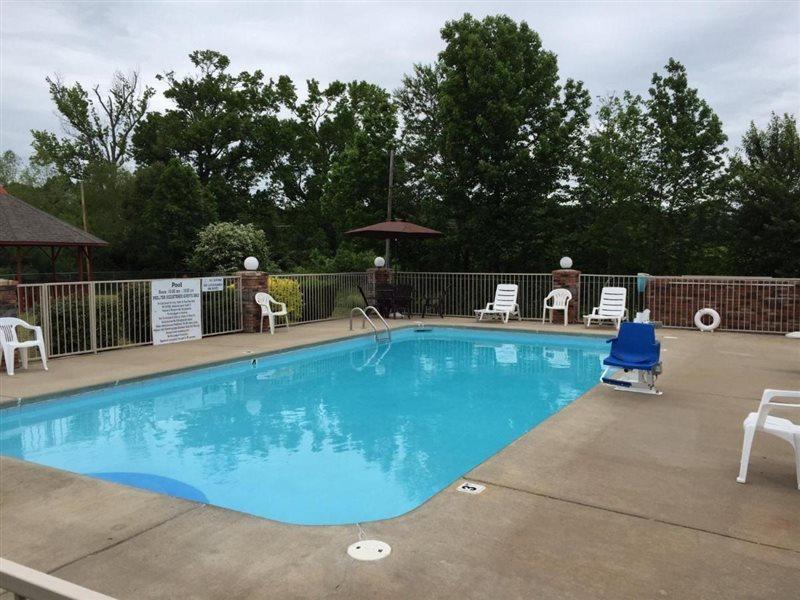 Americas Best Value Inn Cabot Exterior photo